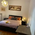 Comfortable And Friendly Апартаменты *