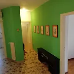 Comfortable And Friendly Апартаменты *